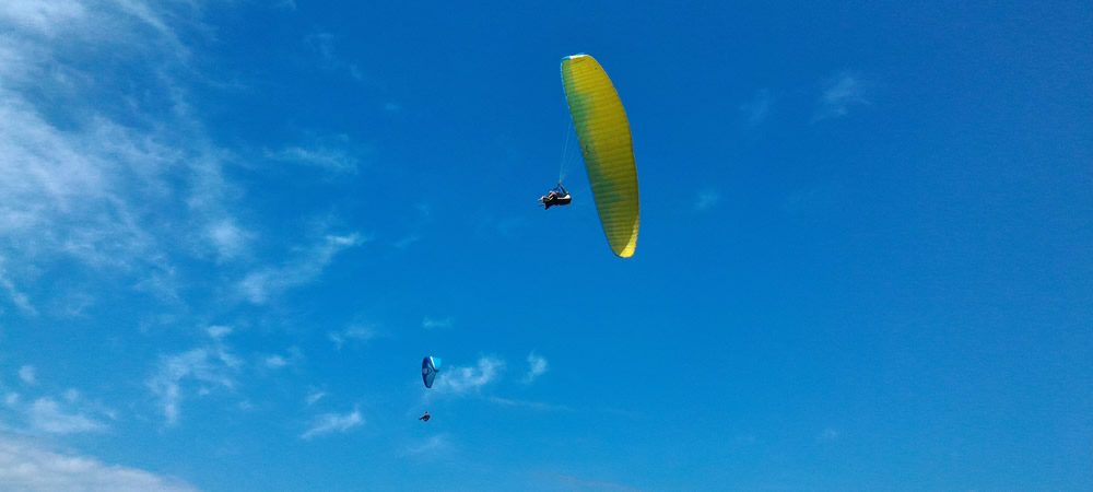 paragliding bali