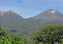 mount lewotobi volcanoes